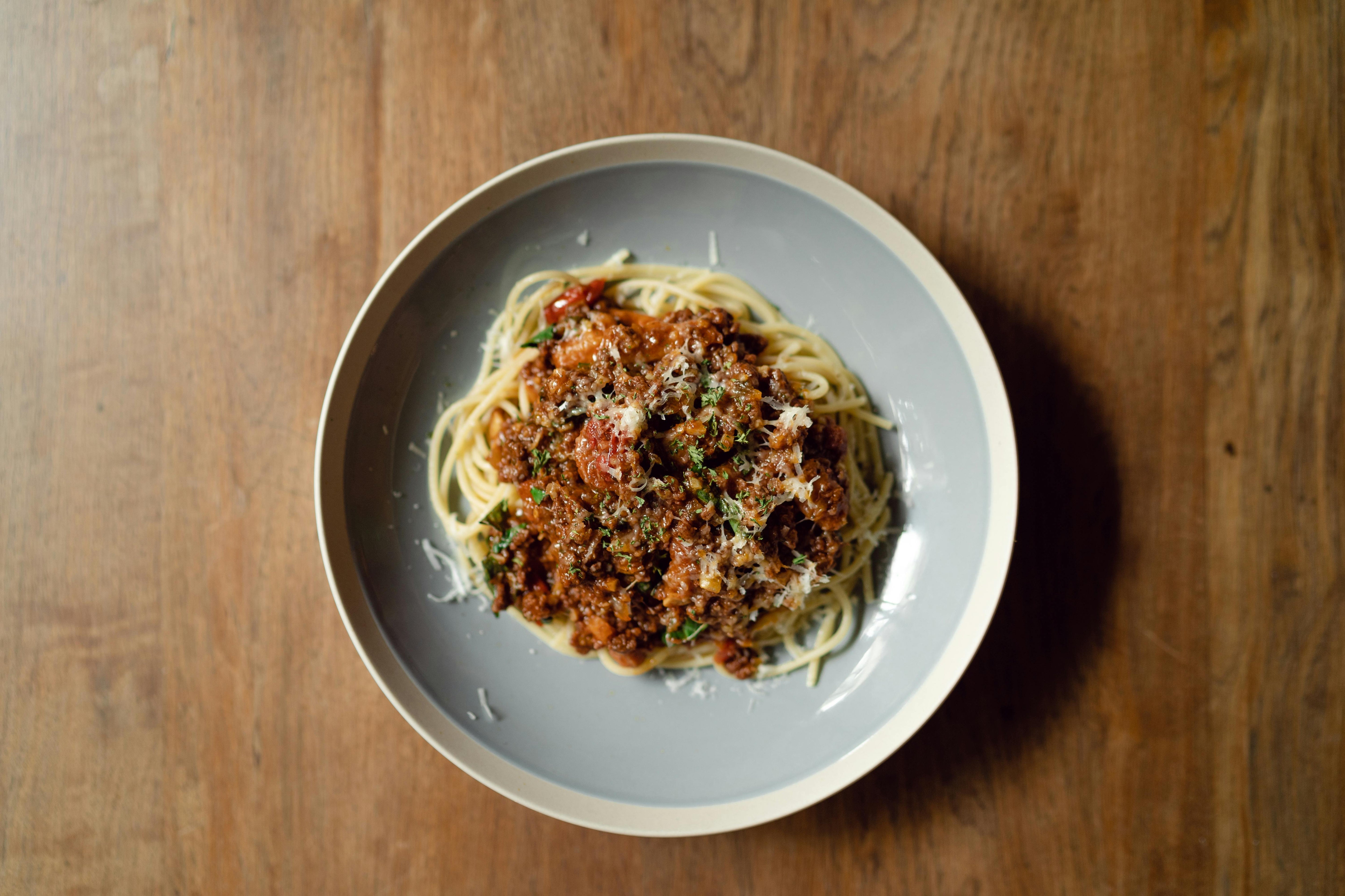 Homestyle Spaghetti with Hearty Meat Sauce
